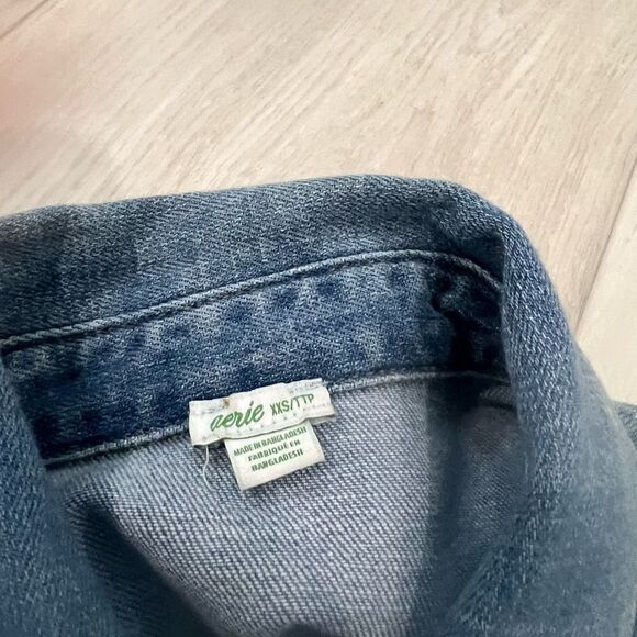 Aerie flowers and bees long sleeve shirt size xxs - Picture 5 of 6